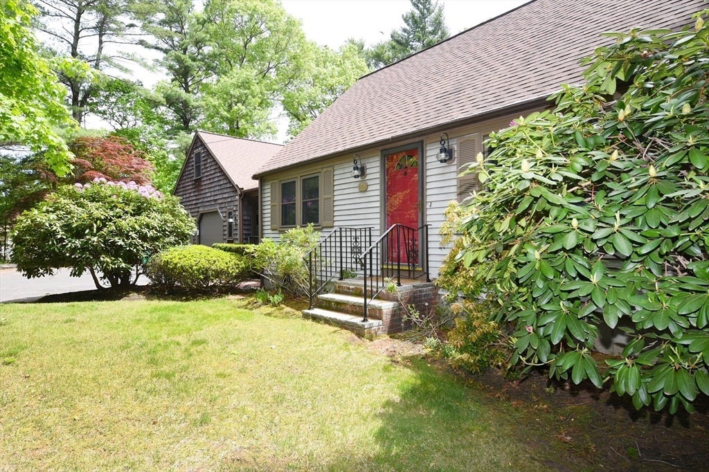 164 Forest St