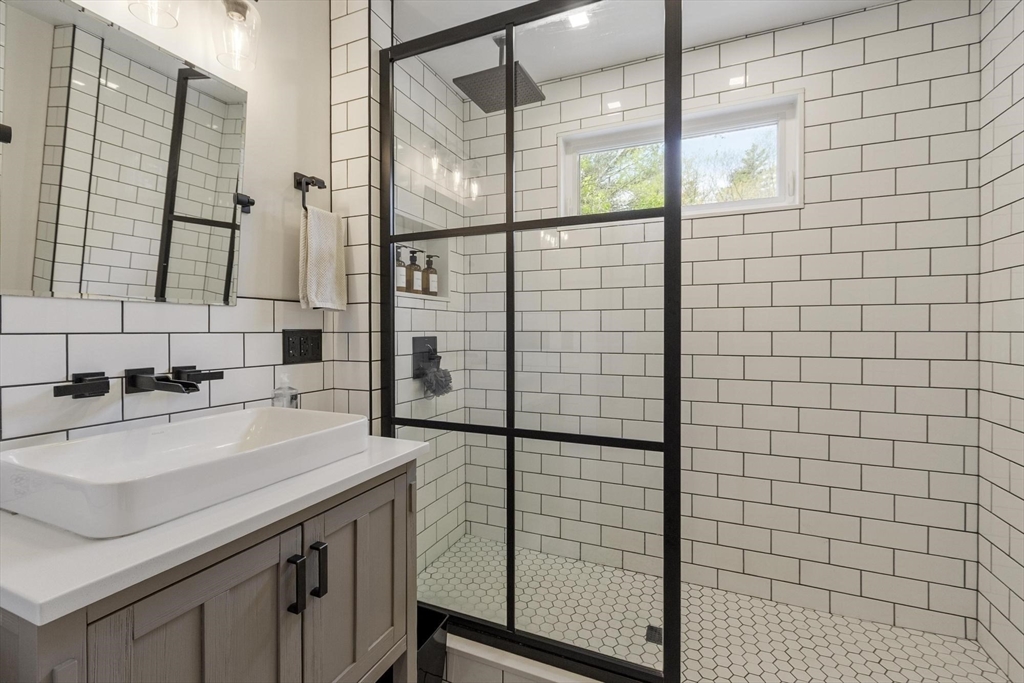 557 Fitchburg State Rd, Ashby, MA, 557 Fitchburg State Rd, Ashby, MA Photo #19