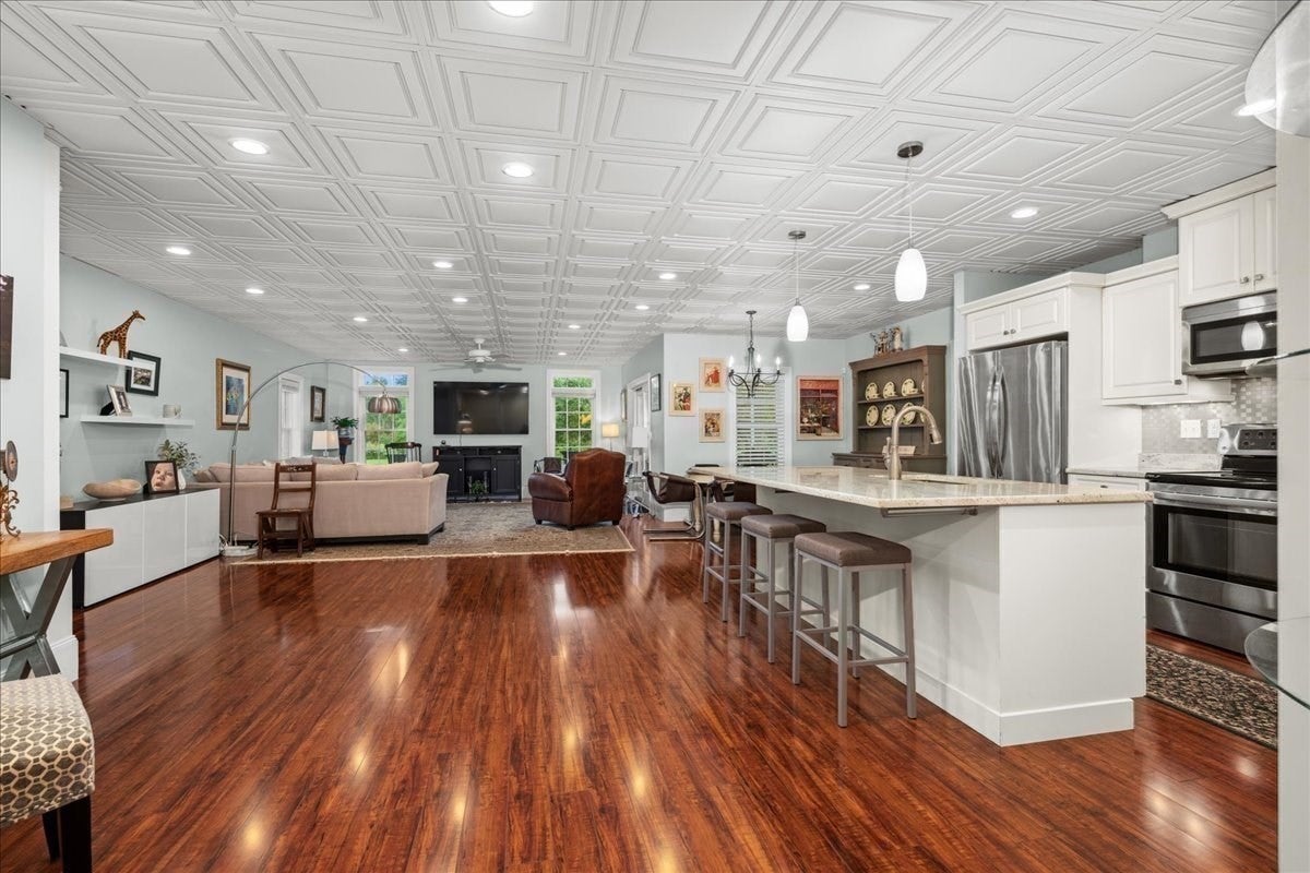 111 Paige Hill Rd, Brimfield, MA, 111 Paige Hill Rd, Brimfield, MA Photo #29