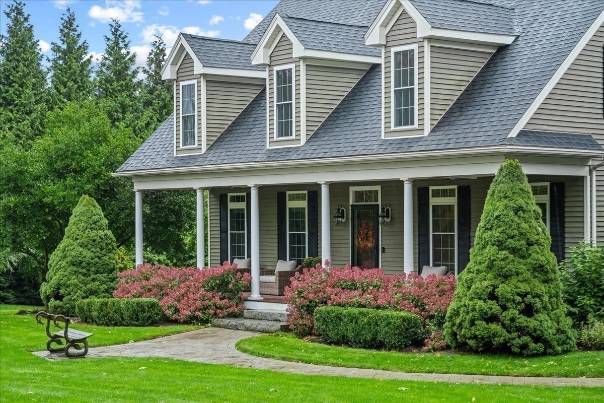 111 Paige Hill Rd, Brimfield, MA, 111 Paige Hill Rd, Brimfield, MA Photo #4