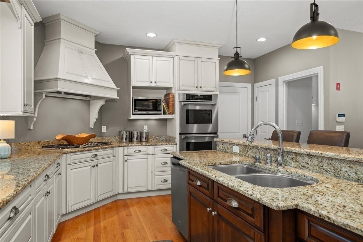 111 Paige Hill Rd, Brimfield, MA, 111 Paige Hill Rd, Brimfield, MA Photo #5