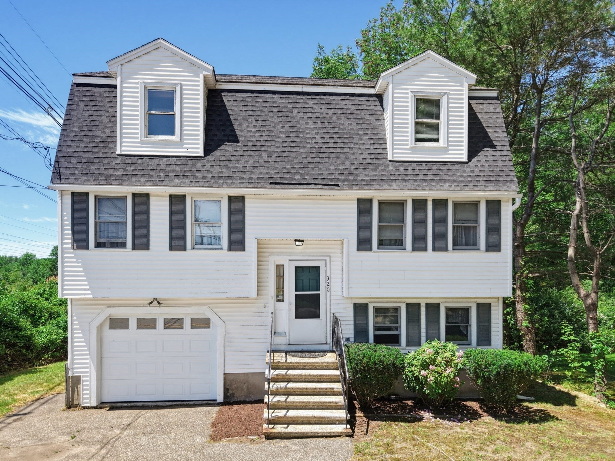 320 North St, Tewksbury, MA Photo #2