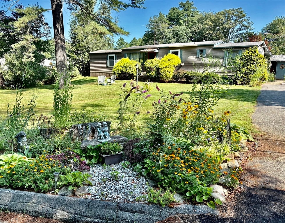 42 Dana Rd.