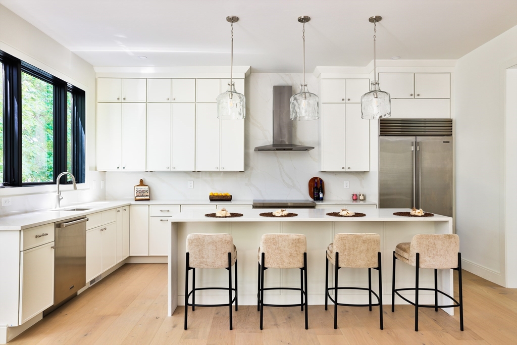 1230 Commonwealth Ave