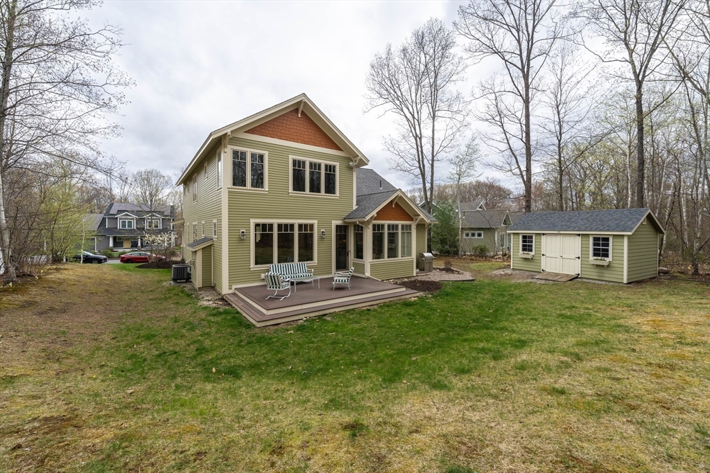 60 Emerson Way