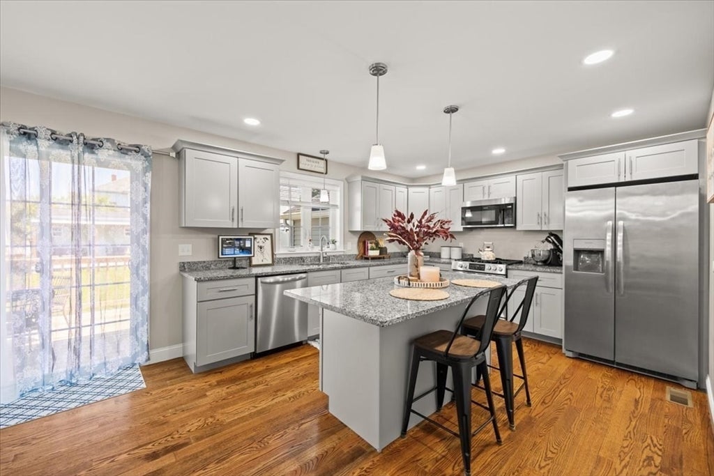 738 Hicks St, Fall River, MA, 738 Hicks St, Fall River, MA Photo #12