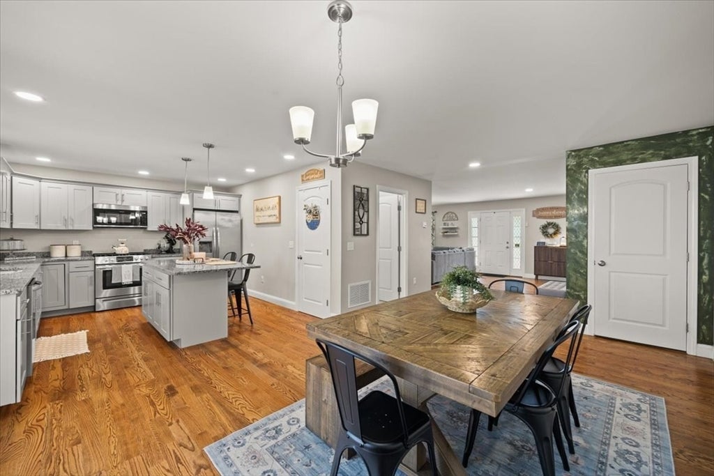 738 Hicks St, Fall River, MA, 738 Hicks St, Fall River, MA Photo #16