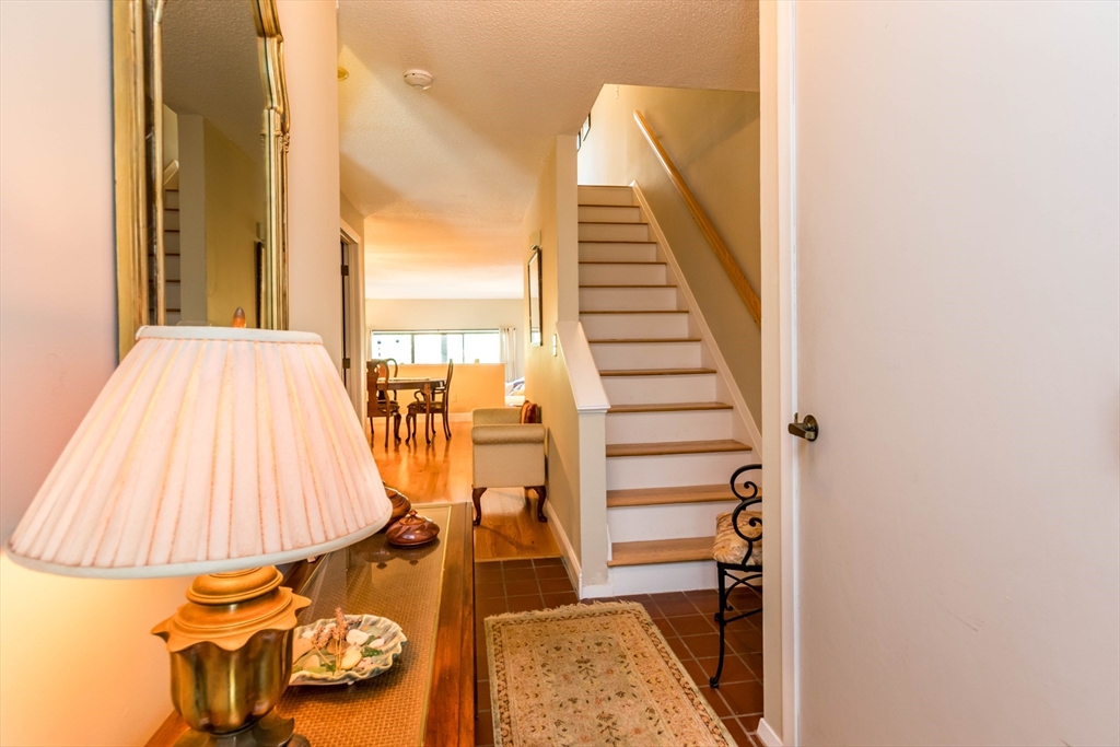 5 Riverview Ave C