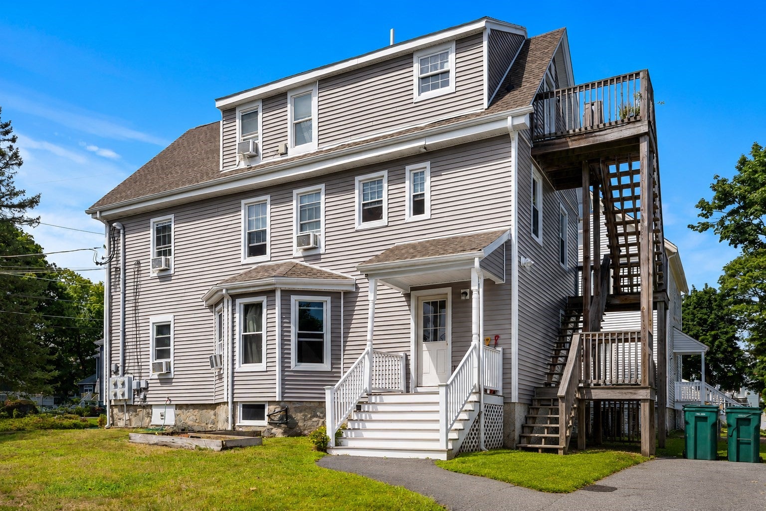 69 Prospect Ave, Norwood, MA Photo #3