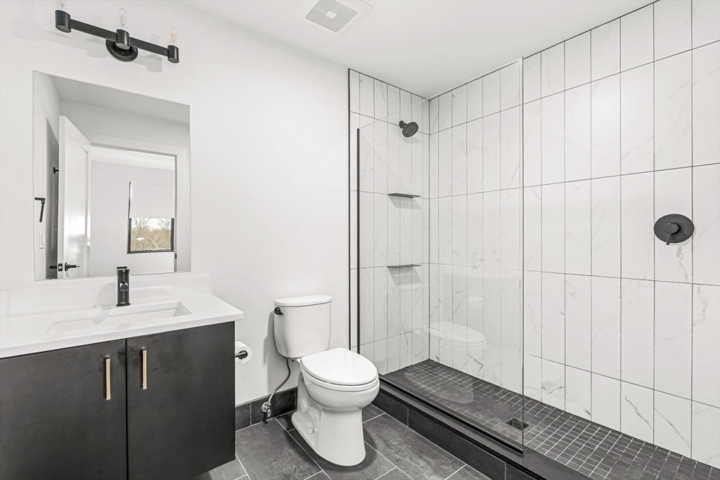 395 Alewife Brook Parkway #3H, Somerville, MA Photo #10