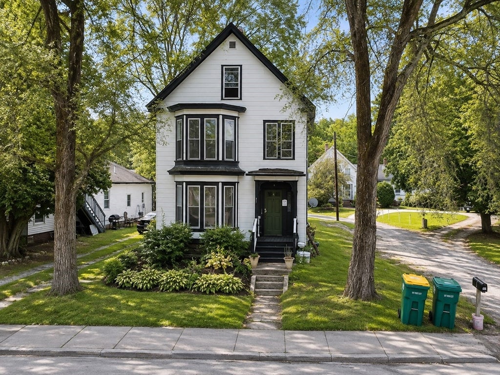 Photo of 67-69 Main ST, Pepperell, MA
