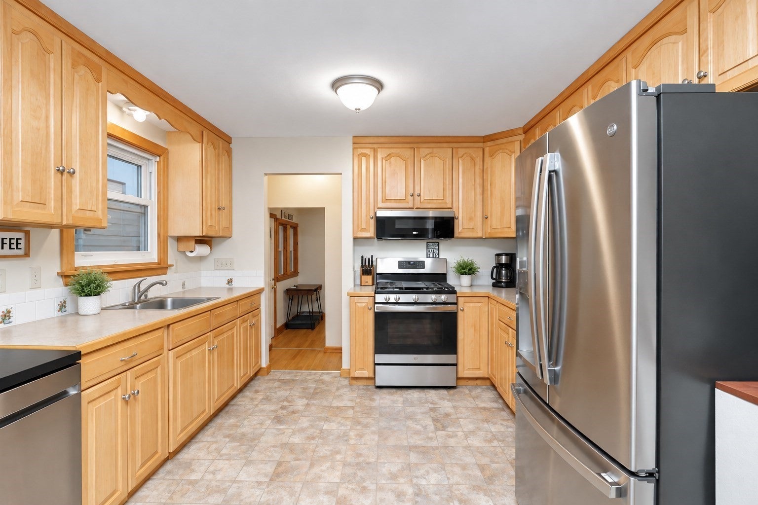 234 Carver St, Springfield, MA, 234 Carver St, Springfield, MA Photo #10
