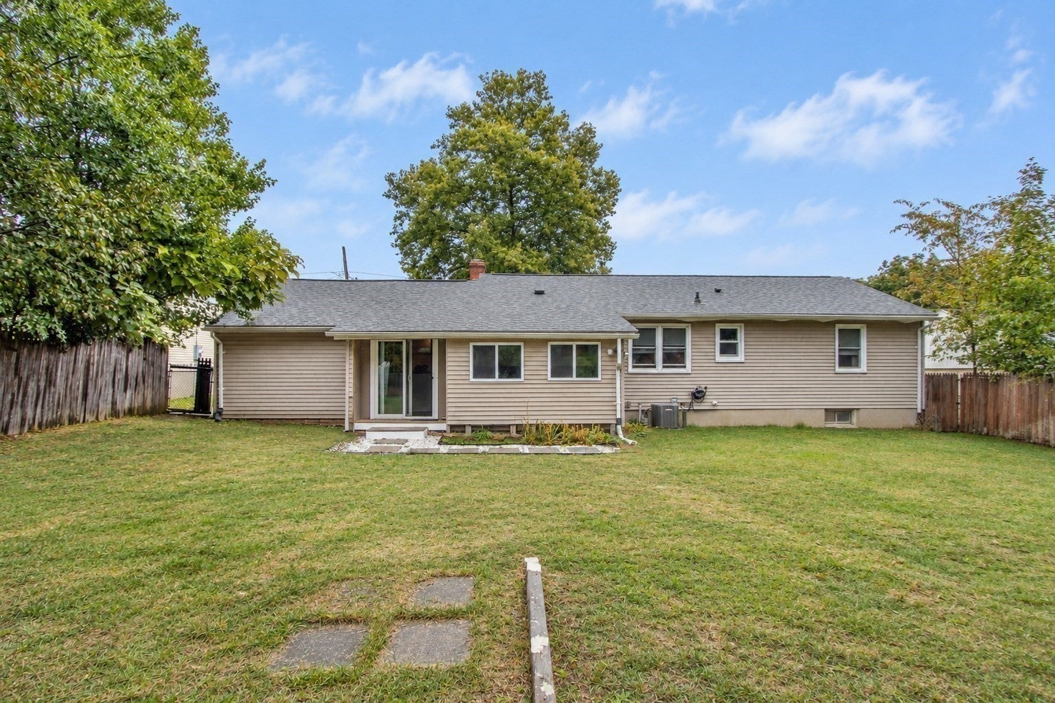 234 Carver St, Springfield, MA, 234 Carver St, Springfield, MA Photo #38