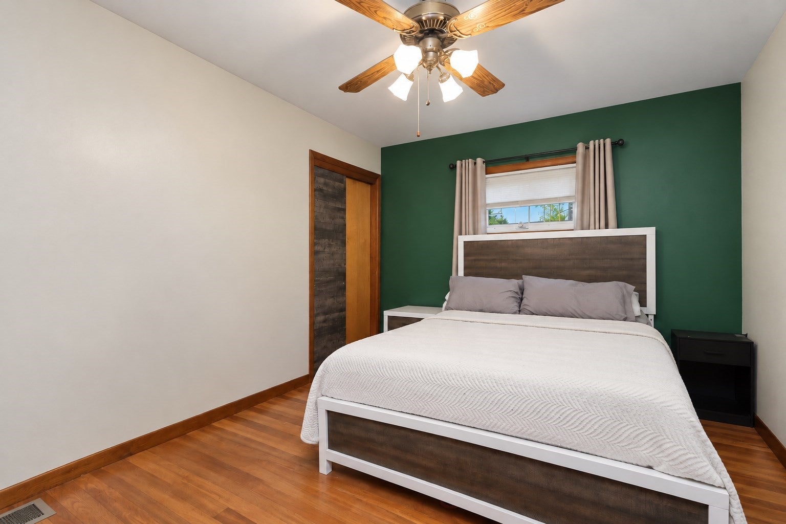 234 Carver St, Springfield, MA Photo #16