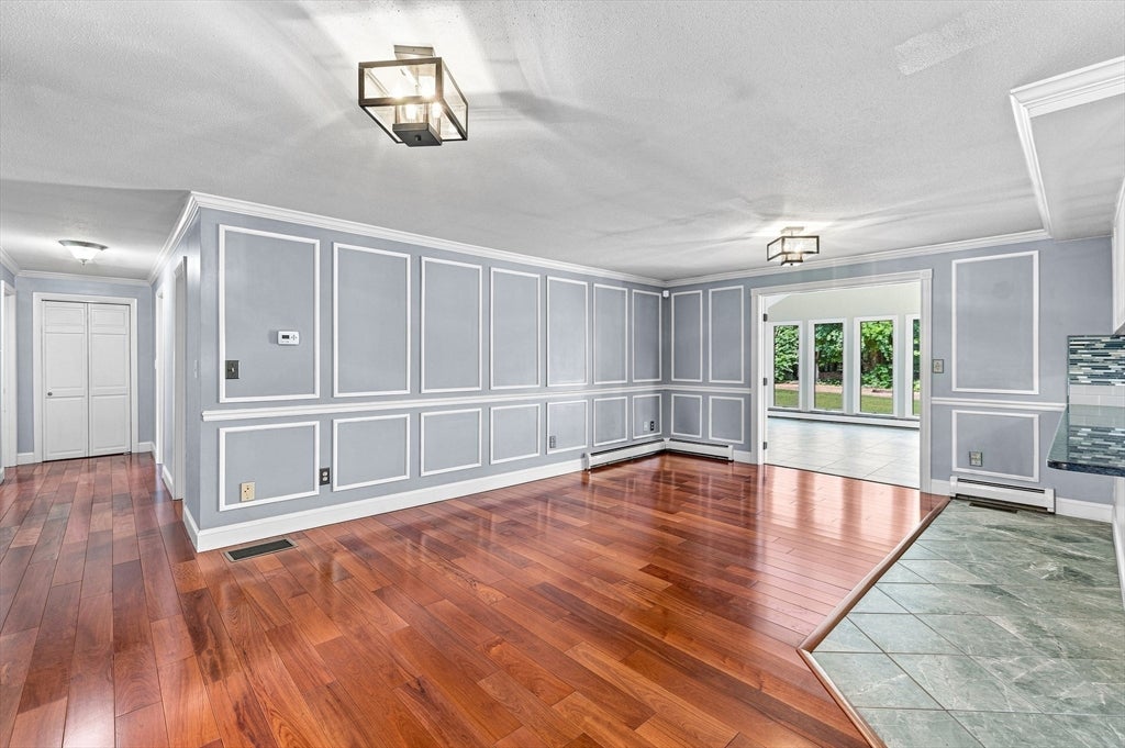 24 Orchard St, Berkley, MA Photo #11
