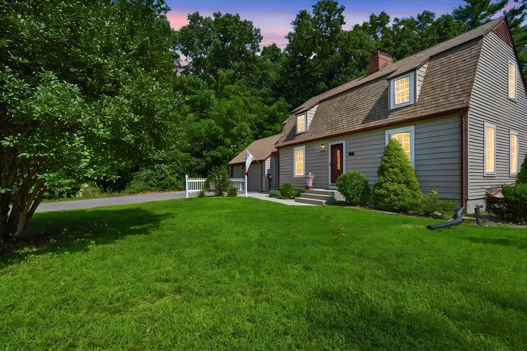 75 Tioga St, Springfield, MA, 75 Tioga St, Springfield, MA Photo #3