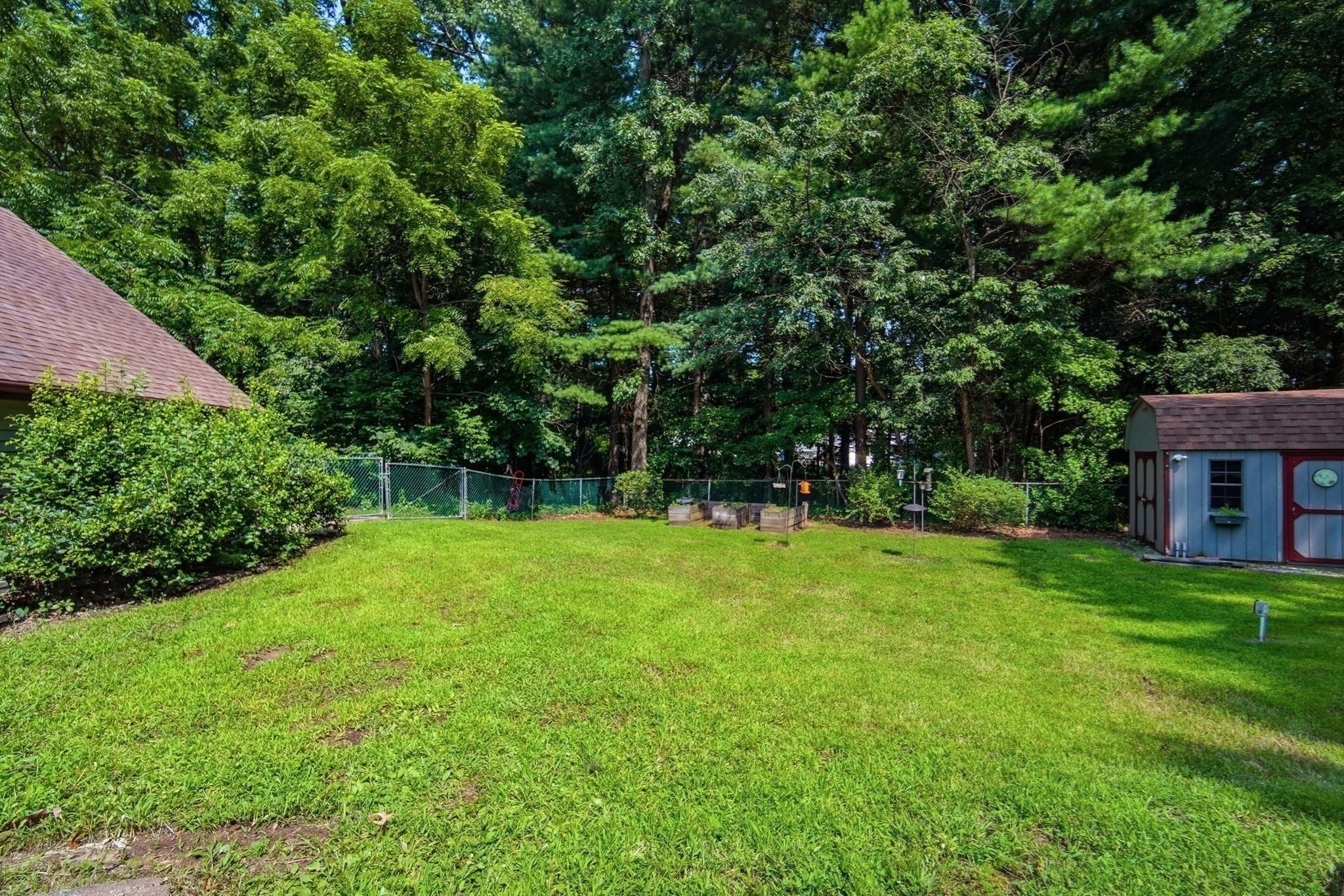75 Tioga St, Springfield, MA Photo #36