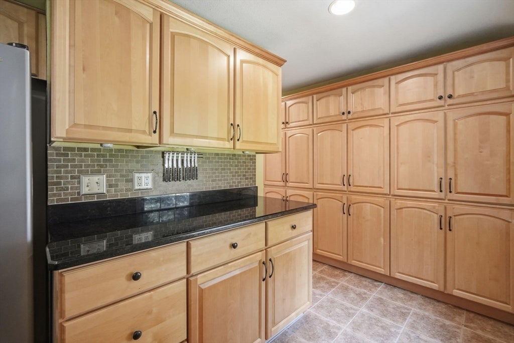 75 Tioga St, Springfield, MA, 75 Tioga St, Springfield, MA Photo #27