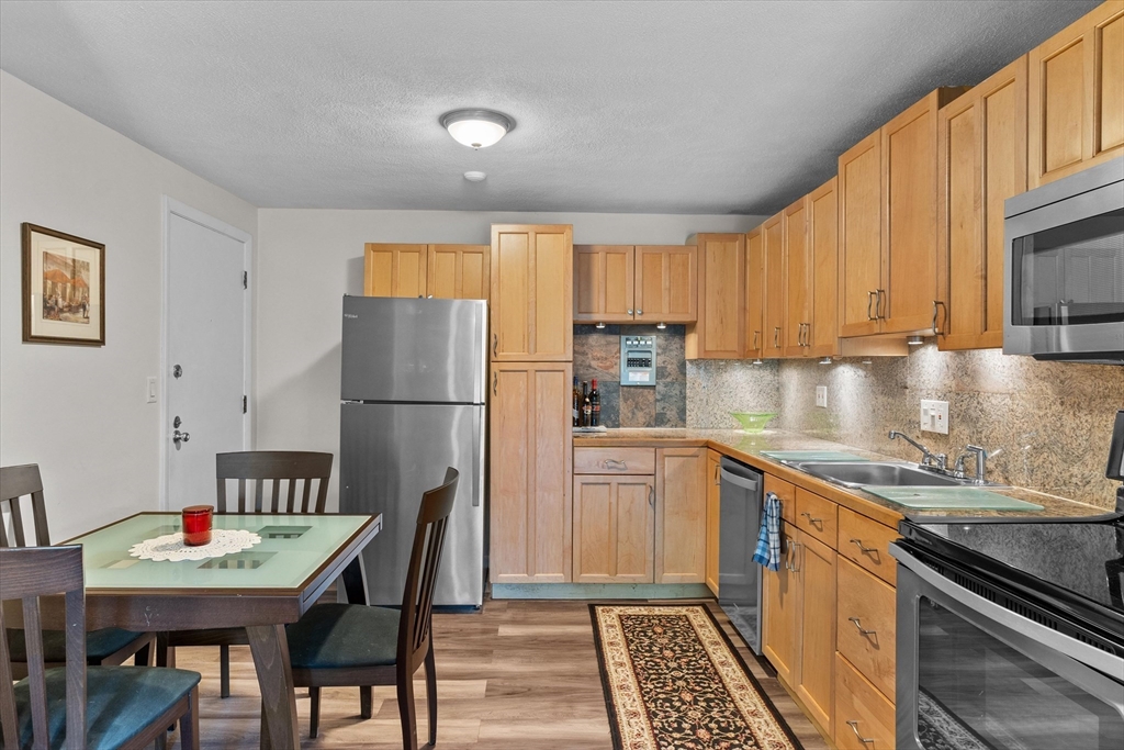 358 Broadway 20