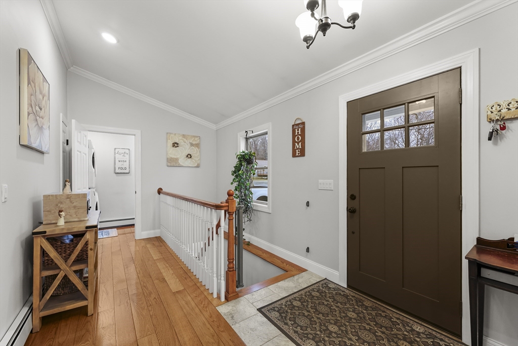 200 Narragansett Ave