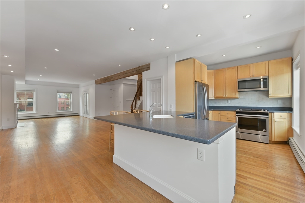 71 Rutland Street 4