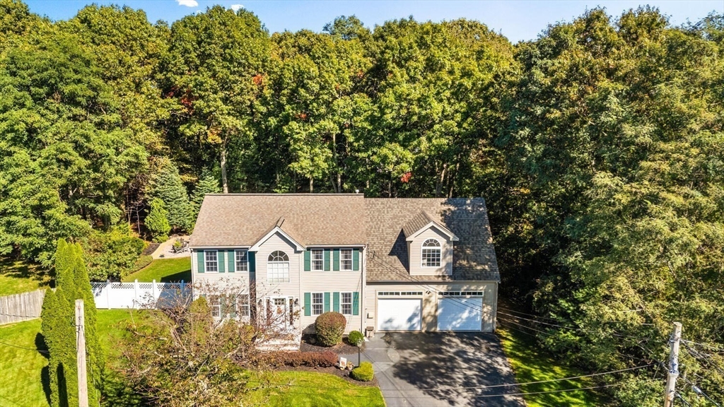 104 Ridgewood Dr