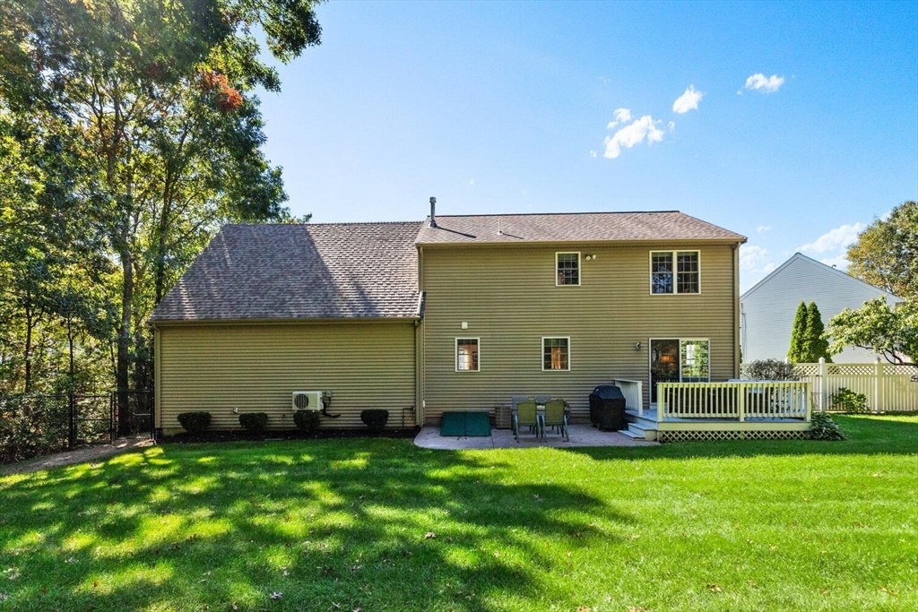 104 Ridgewood Dr