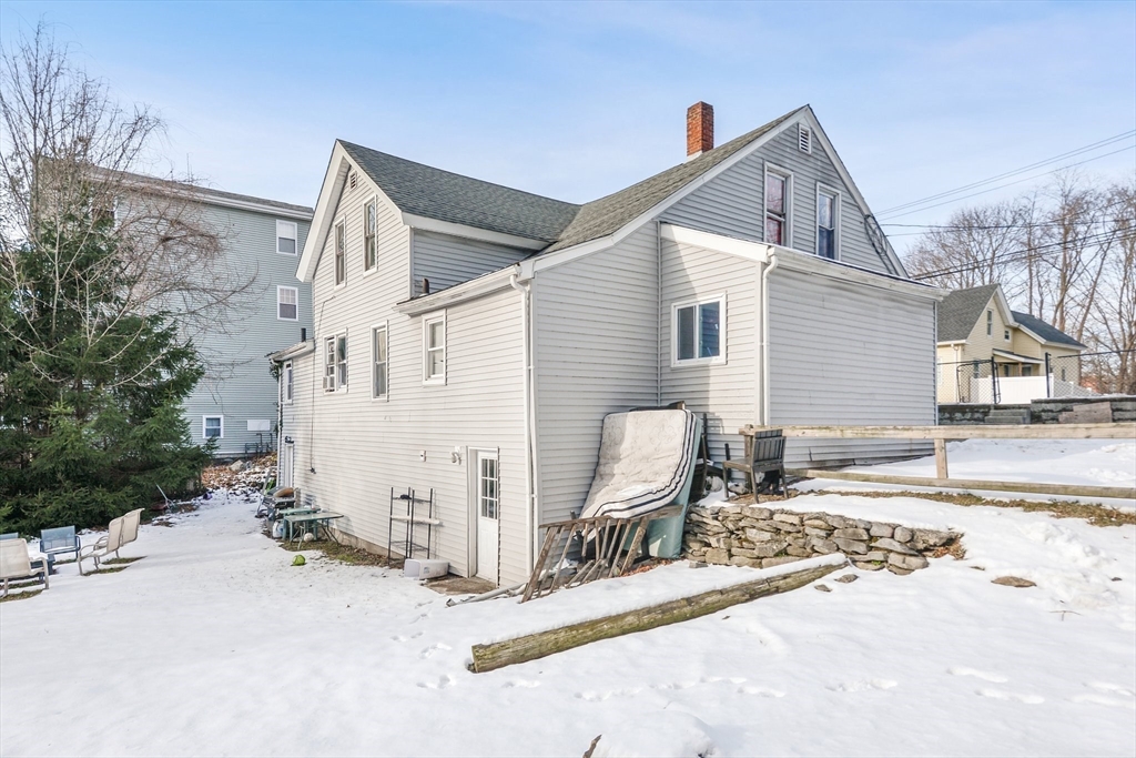 23 Plain St