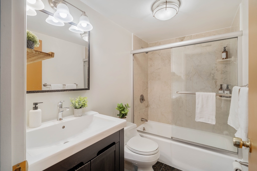 164 Galen St #64, Watertown, MA Photo #5