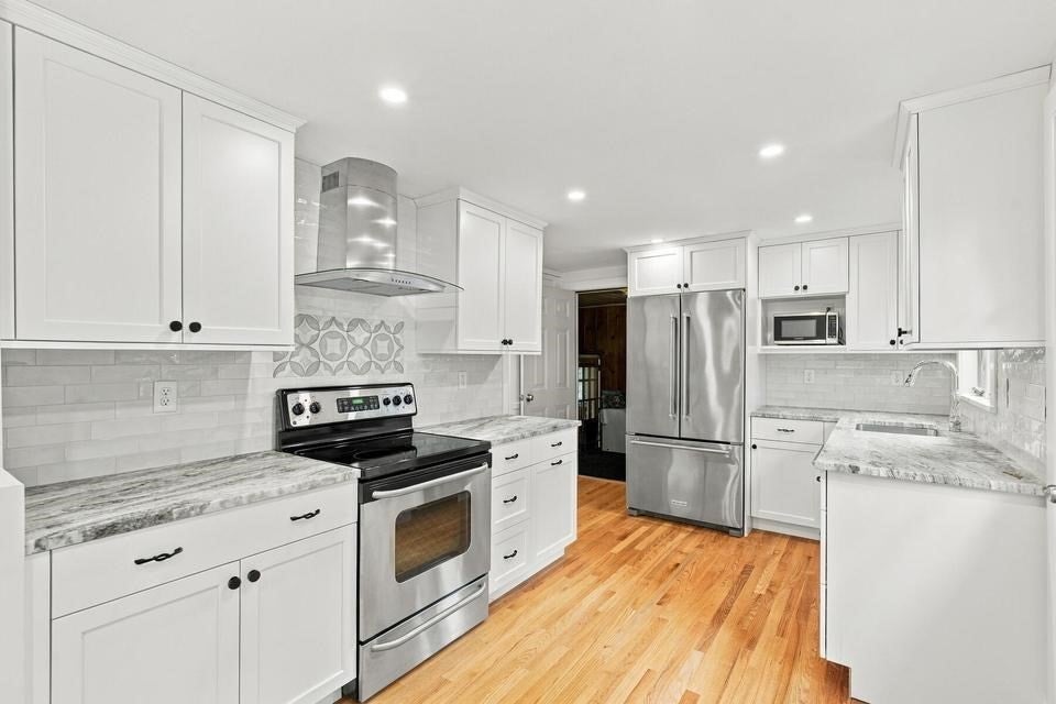 46 Monument View Rd