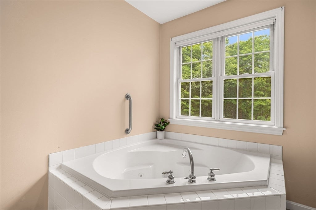 14 Wessonville Village Way #79, Westborough, MA, 14 Wessonville Village Way #79, Westborough, MA Photo #29