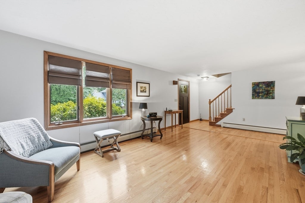 10 Tattan Farm Road, Worcester, MA Photo #16