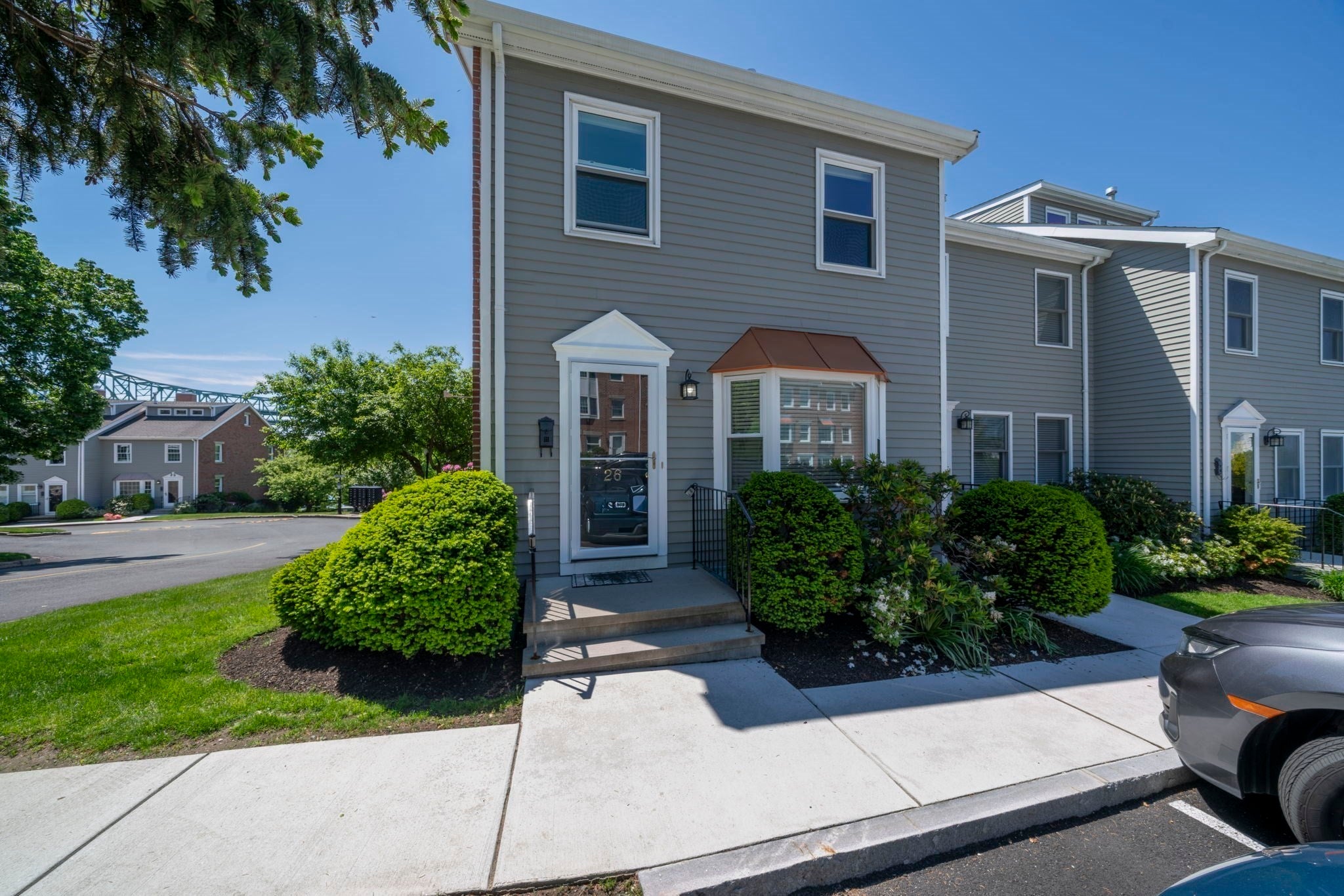 26 Breakwater Dr