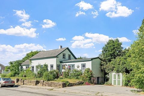 14 Central Ave Dudley MA 01571