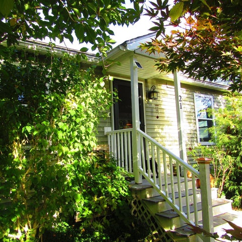 Photo of 21 Glenwood Avenue, Northampton, MA 01060 (MLS # 73595259)