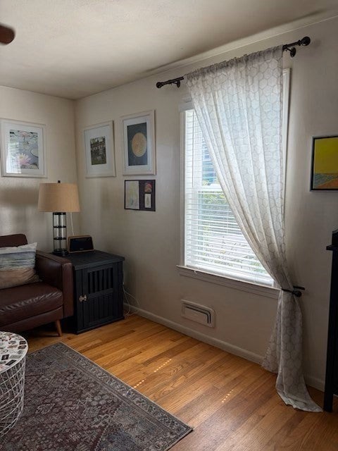 21 Glenwood Avenue, Northampton, MA Photo #12