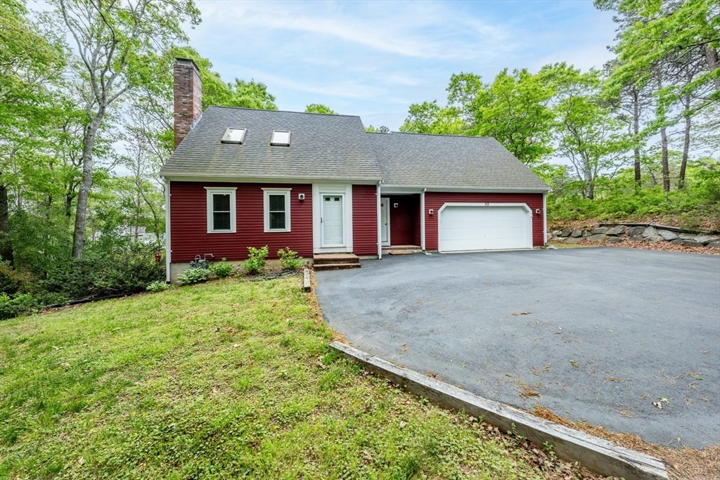 97 Snake Pond Rd