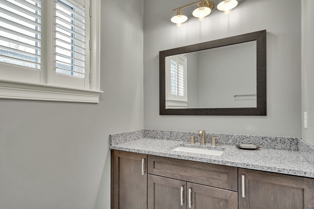553 Foundry St, Easton, MA Photo #11