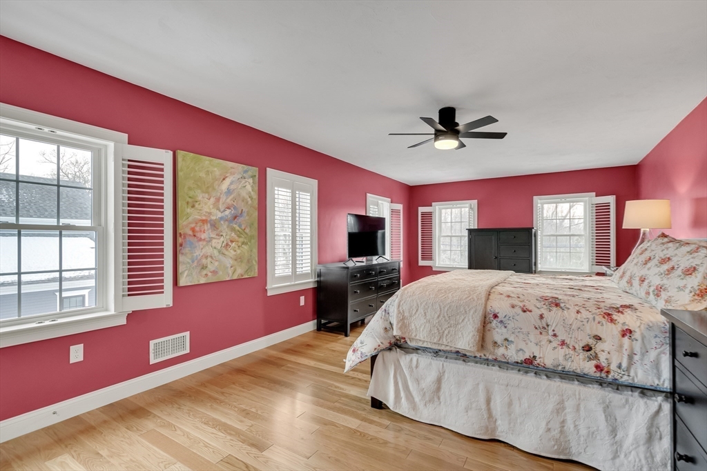 553 Foundry St, Easton, MA Photo #16