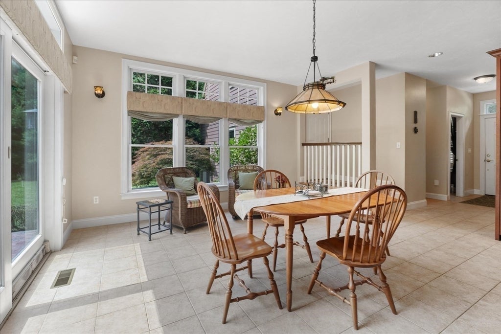 791 Locust St, Raynham, MA Photo #15