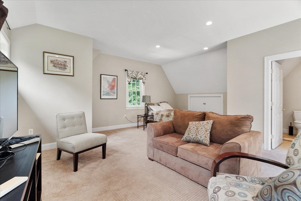791 Locust St, Raynham, MA Photo #28