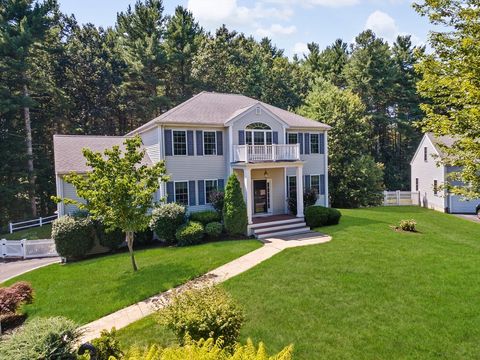 27 Sullivan Way Foxboro MA 02035