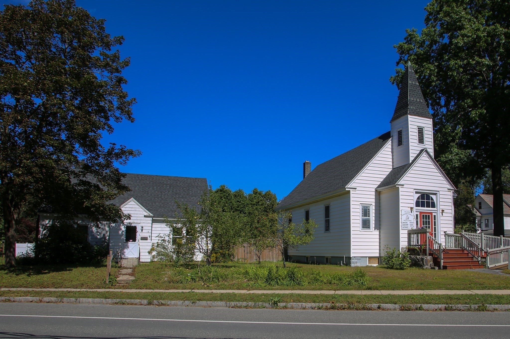 Photo of 421 Elm St, Pittsfield, MA