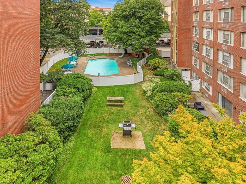 20 Hammond Pond Pkwy #506, Newton, MA, 20 Hammond Pond Pkwy #506, Newton, MA Photo #33