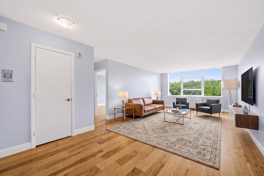 20 Hammond Pond Pkwy #506, Newton, MA, 20 Hammond Pond Pkwy #506, Newton, MA Photo #11