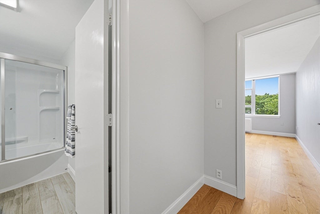 20 Hammond Pond Pkwy #506, Newton, MA, 20 Hammond Pond Pkwy #506, Newton, MA Photo #25