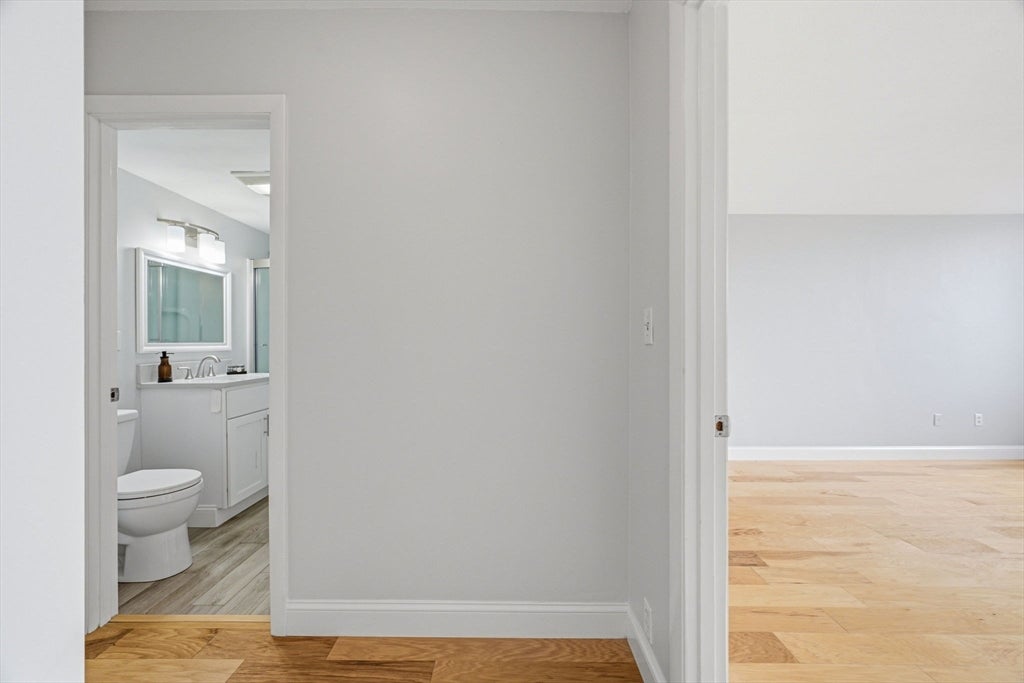 20 Hammond Pond Pkwy #506, Newton, MA, 20 Hammond Pond Pkwy #506, Newton, MA Photo #24