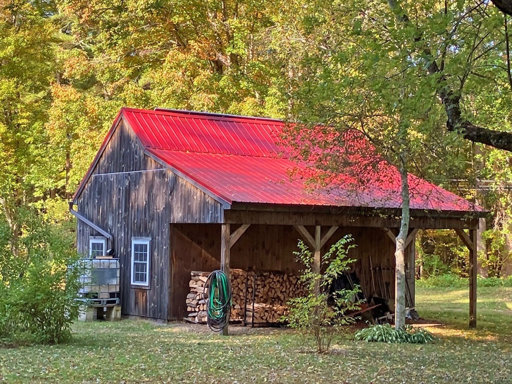 30 Woodward Rd