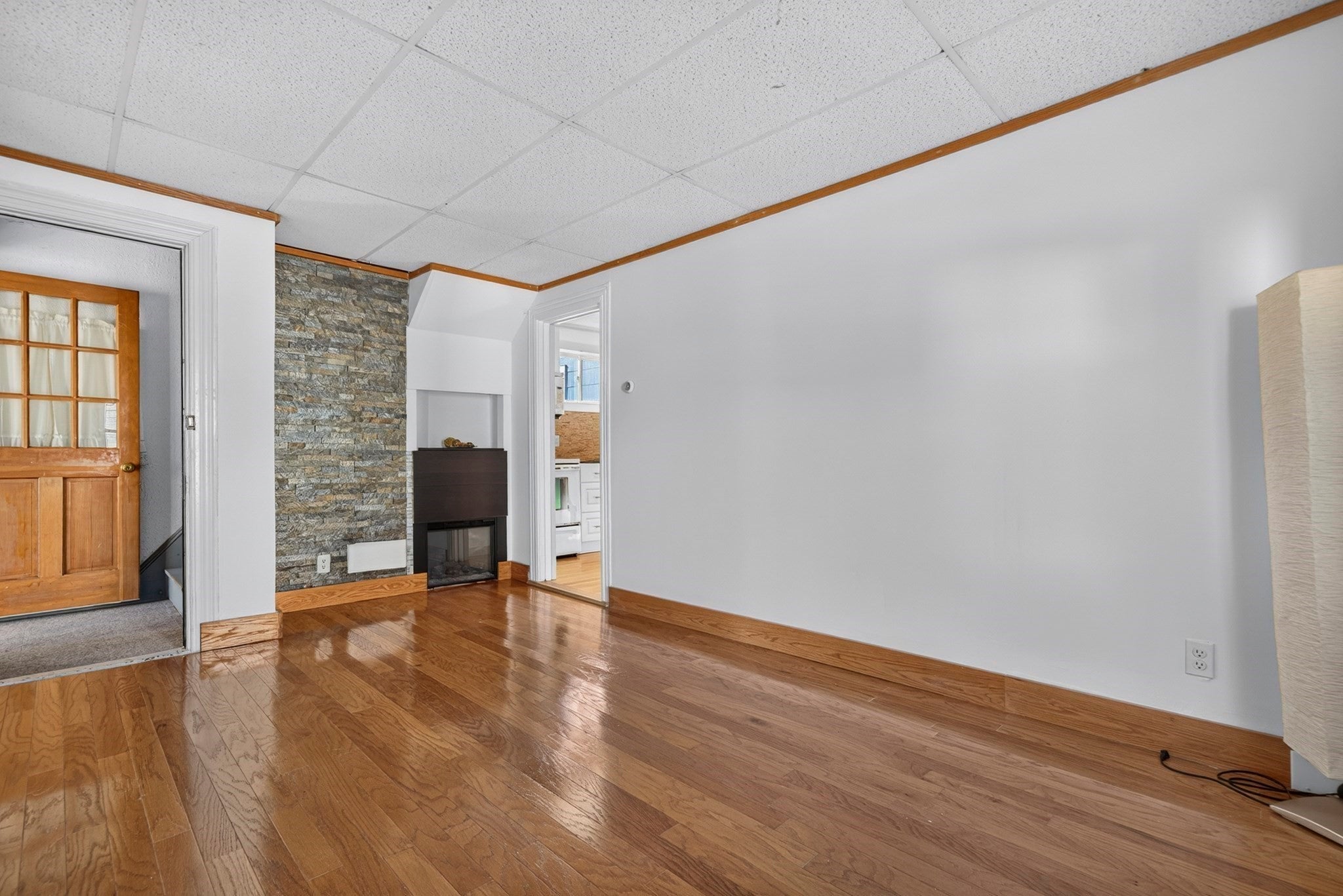 13 Dane St