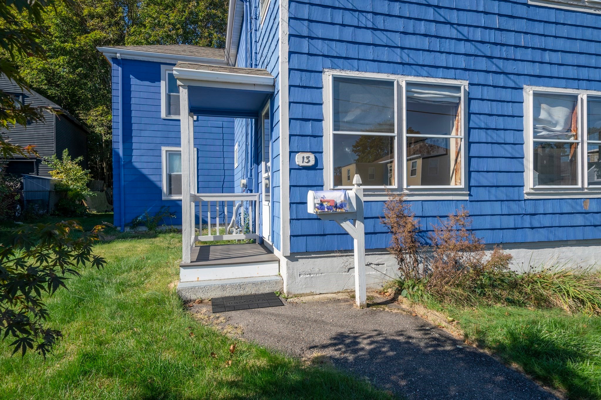 13 Dane St